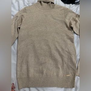 Calvin Klein Sweater